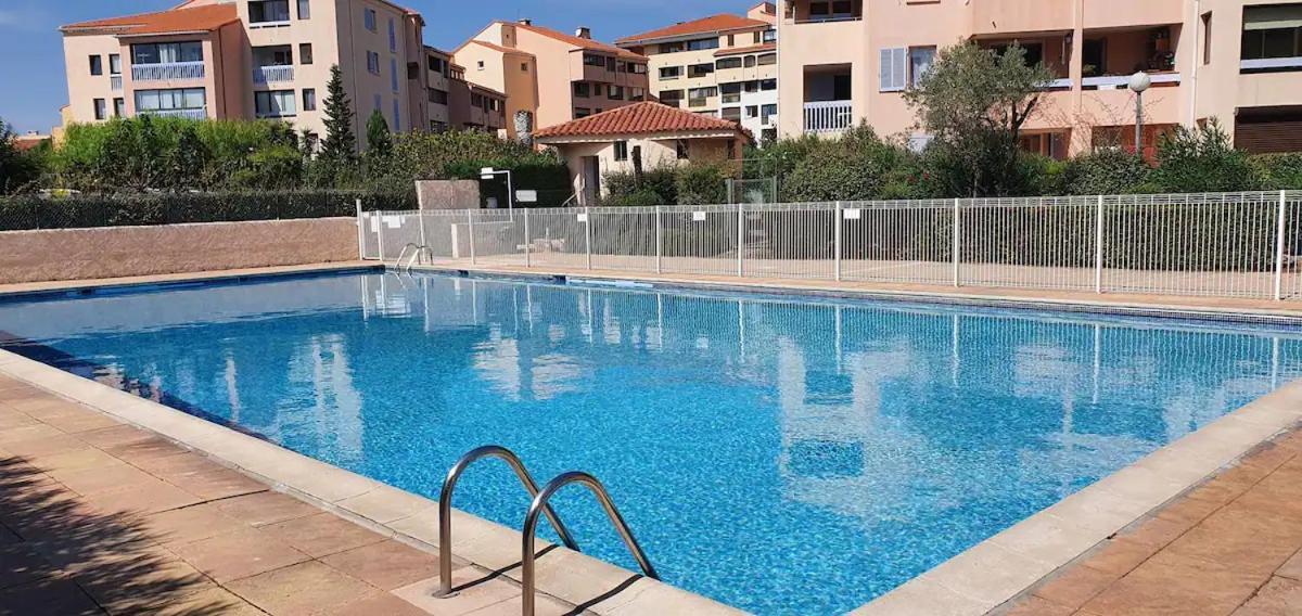 T2 Aux Portes Du Vieux Et 5 Mn De La * Fréjus